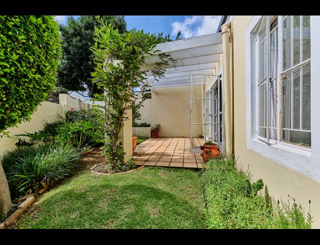 2 BEDROOM SIMPLEX SOLD IN PRESIDENT RIDGE